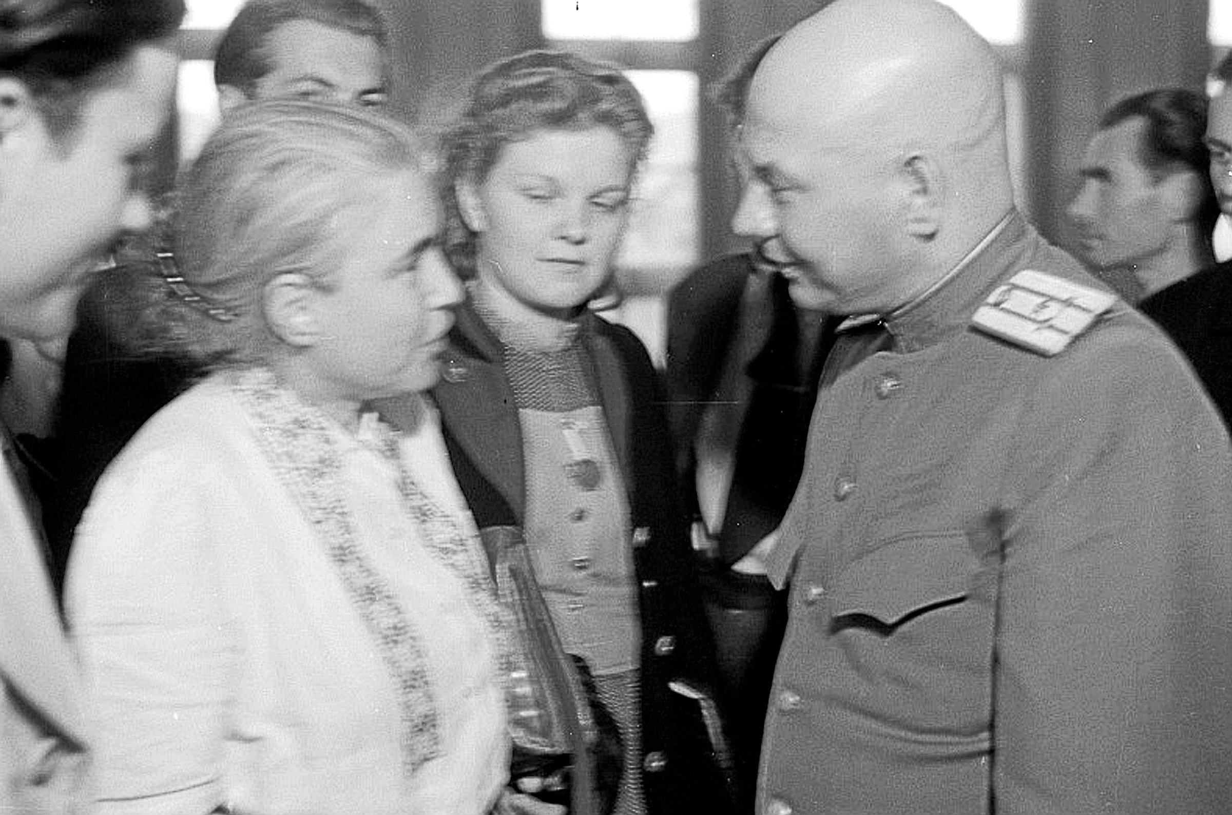 Biography |  Victory Day: A look back at National Socialism