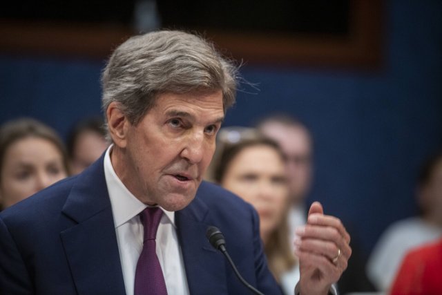 Klimasonderbeauftragter John Kerry am 13. Juli vor dem Außenausschuss des US-Repräsentantenhauses