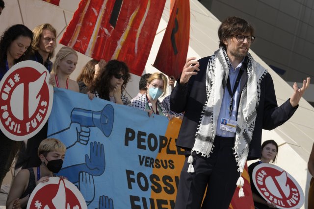 Protest am Rande der Weltklimakonferenz gegen die Nutzung fossiler Energien