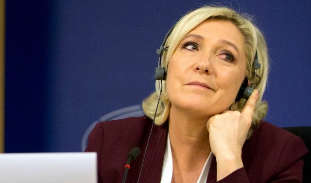 Sogar den Faschisten von Marie Le Pens Partei ist die AfD zu rechts.