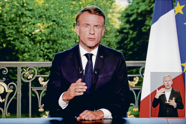 In einer Fernsehansprache kurz nach der Wahl kündigte Frankreichs Staatschef Macron Neuwahlen zum Parlament an.