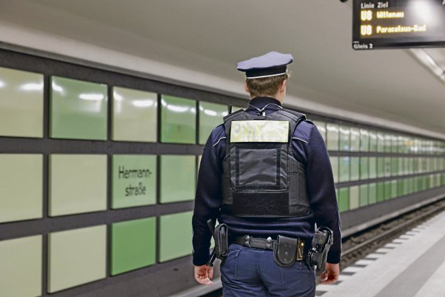 Polizei und BVG haben ihre Zusammenarbeit »deutlich intensiviert«.