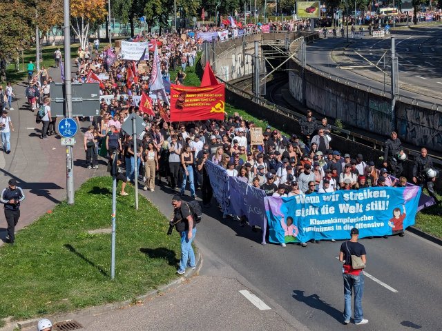 Demo für Selbstbestimmung in Köln.