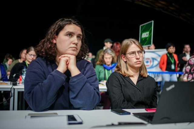 Katharina Stolla (l.) und Svenja Appuhn (r.), haben mit dem gesamten Vorstand der Grünen Jugend die Partei verlassen.