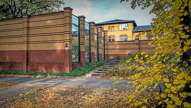 Die Karl-Bonhoeffer-Nervenklinik in Berlin-Reinickendorf ist eins von zwei Krankenhäuser des Maßregelvollzugs.