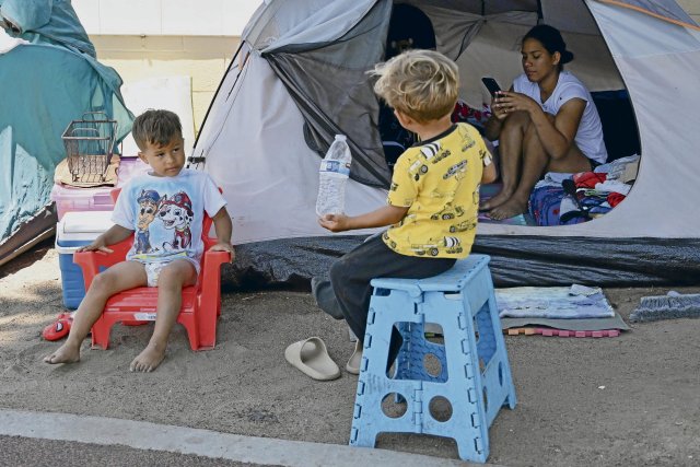 Unter den Obdachlosen in Kalifornien sind viele Familien aus Lateinamerika.