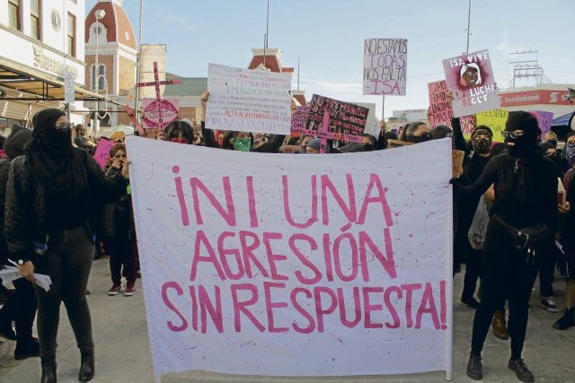 »Kein Angriff ohne Antwort«: Der Feminizid an Isabel Cabanillas aus Ciudad Juárez löste 2020 landesweit Proteste gegen patriarchale Gewalt aus.