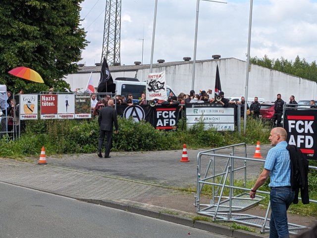 Protest gegen die AfD-Wahlkampfveranstaltung in Marl.